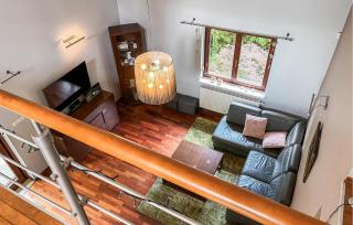Five Bedroom Cozy Home In Jerzykowo - - 8