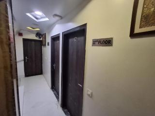 AB Sarthak Hotel- New Delhi - New Delhi - 8