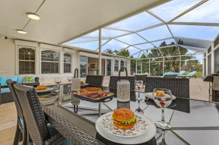 Heated Pool & Spa with Dock, Tiki Hut & Gulf Access - Coral Reef - Roelens - 3