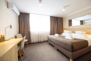 Hotel Boss - 1