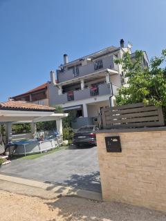 Deluxe Apartman Korina & Ramona - 7