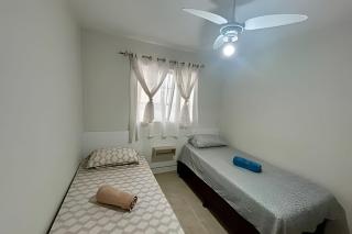 AP em Baln. Caiobá a 2 quadras do mar. - 3