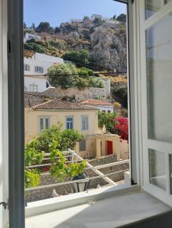 Flora's House - 9