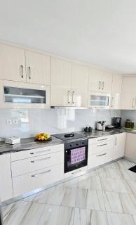 Modern Elegance with Breathtaking Panoramic Views - Himare - 7