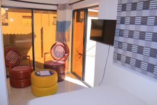 Lobone's Apartments - - 2