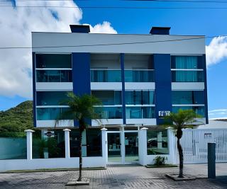 Estúdio Fit Caiobá: aconchegante e bem equipado. - 0