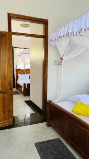 African Jacana Inn and Camps - Mto wa Mbu - 3