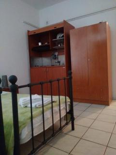 Eliza Studios and Apartments - Pefkohori - 2