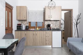 Utopia suites 3 in the heart of Aegina by 8essentially - Ägina Stadt - 5