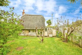 Sixpenny Cottage - Shalfleet - 8