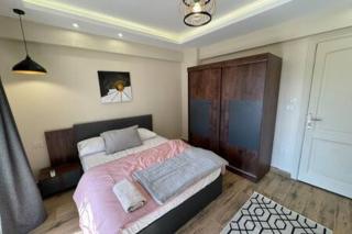 CK 903 . Spacious 3BR Apt. 2 Baths - Sheikh Zayed - 1