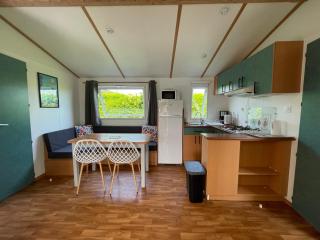 Mobilhome sur terrain privé dans résidence les tamarins - Saint-Denis-dʼOléron - 4