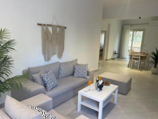 By Regypt Antakha Villa 3BR with Private Garden & Entrance - Kairo - 9