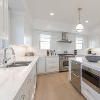 Canoe Place Waterfront Residences - Hampton Bays - 8