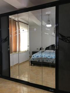 Beachfront & Park View Apartment - Shëngjin - 2