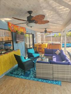 5 Bed Heated Pool by Beach Sleeps 16 - Seminole - 6