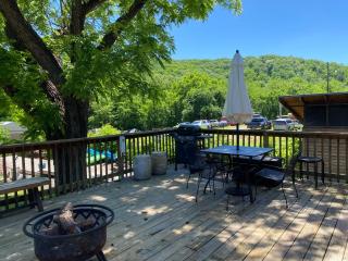 Kellys Bunkhouse - 9