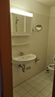 Zweibettzimmer mit eigenem Bad - Rostock - 1