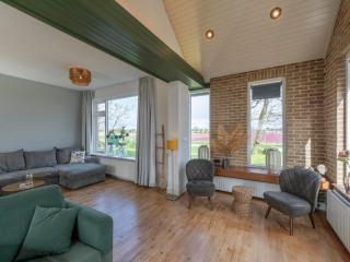 Holiday Home near Duynpark with Whirlpool - Callantsoog - 3