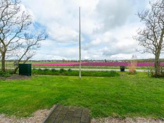 Holiday Home near Duynpark with Whirlpool - Callantsoog - 5