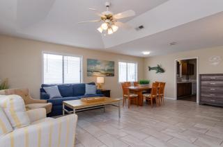 Melanie Janes Getaway by Bryant Real Estate - Kure Beach - 6