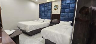 Hotel Shagun Inn - Bodakdev - 4