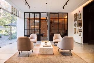 Amplio y deslumbrador departamento en las Condes - 5