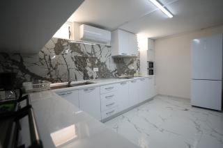 Urban Stay Hostel Saranda - Saranda - 2