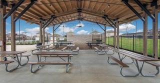 Modern Western 5BR Retreat! BMT SeaWorld Riverwalk Alamo - San Antonio - 8