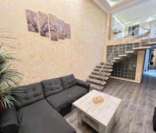 Comfort Duplex in center - Yerevan - 0