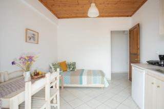 Camaraki Lighthouse - 9