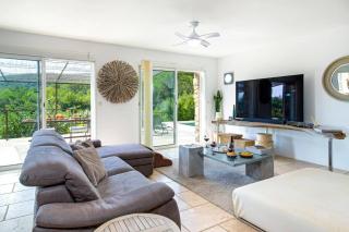 Villa Les Bories by Villa Plus - Le Cannet-des-Maures - 7