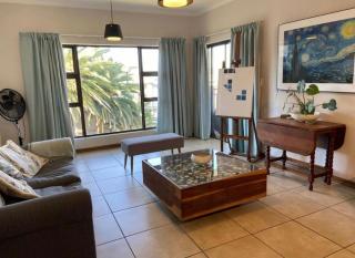 Regal Retreat - Sandton - 5