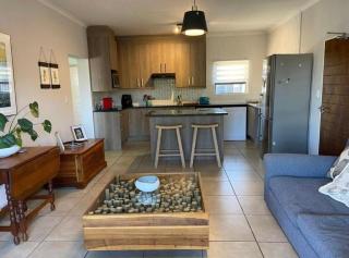 Regal Retreat - Sandton - 1