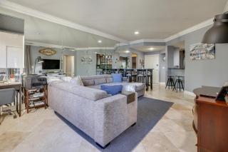 Walk to Las Vegas Strip Modern Condo with Patio! - Las Vegas - 6