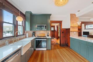 Historic Heart of Downtown House - 1