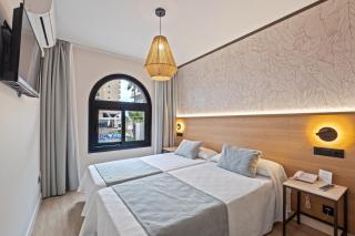 Hotel Puente Real - 5