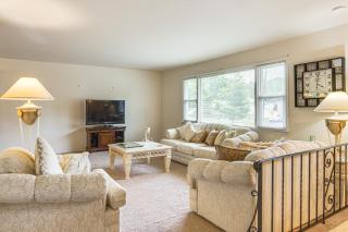 6 Mi to Frelinghuysen Arboretum Parsippany Home - Parsippany - 7