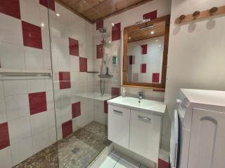 Tignes: Beau 2 Pièces Cabine, 4 Pers, Face aux Pistes, Balcon, WIFI - FR-1-502-598 - 4