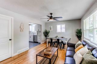 Lovely family home in Northglenn with fenced yard and bonus room - 9