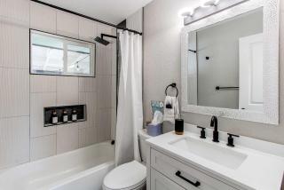 Lovely family home in Northglenn with fenced yard and bonus room - Northglenn - 3