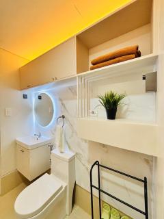 Room in Condo - Comfortable Classy Combined - Amazing Unit Just Around the Block - Città di Iloilo - 2