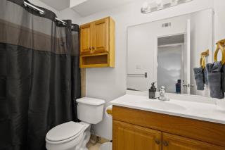 King Bed~Lounge | Near UT - Free Parking - Austin - 3