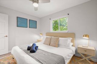 Cozy¢ral~kingsuite - Free Parking - Austin - 2
