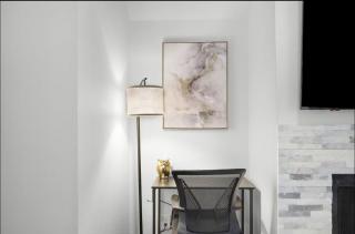 Cozy Modern 2Bed Apt - Houston - 2