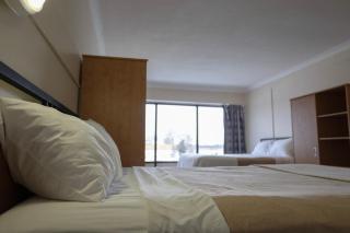 Residence & Conference Centre - Sarnia - Sarnia - 3