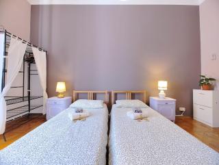 B7 Hostal - Trieste - 8