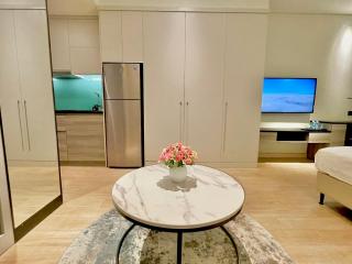 Blessedly Apartment - Citadines Halong Studio - Hạ Long - 8