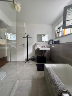 Moderne Wohnung 100 m2 mit Büro und Terrasse - Mühldorf - 8