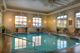 Best Western PLUS Fox Creek - 6